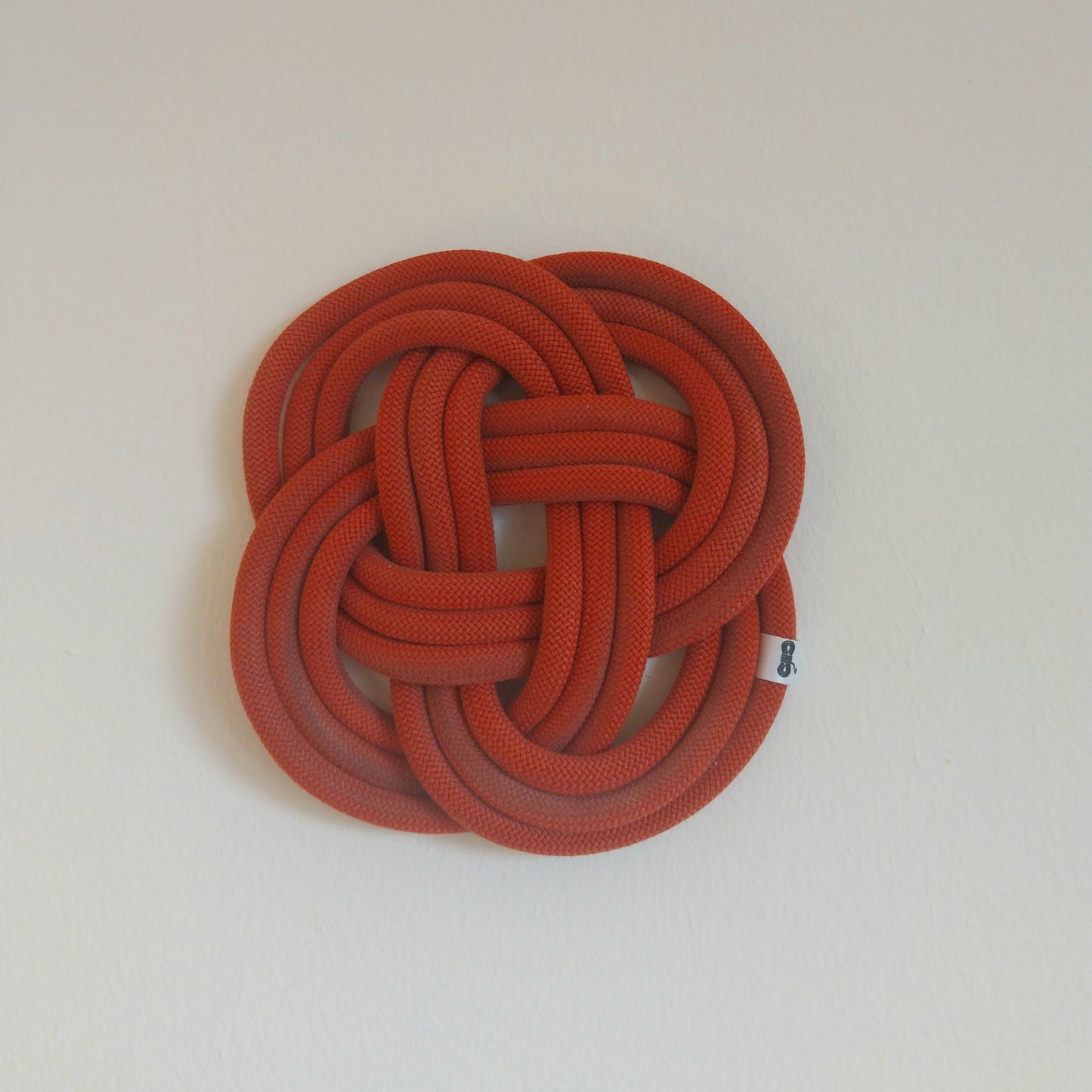 Flechtdesign, M
